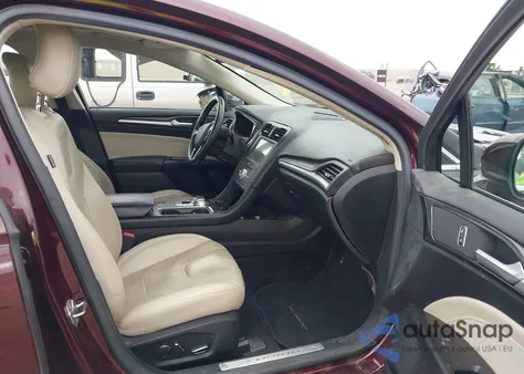 2017 Ford Fusion Energi Titanium из США, поврежденный, VIN 3FA6P0SU3HR208641